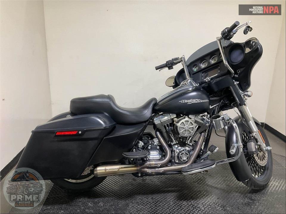2016 Harley-Davidson FLHX STREET GLIDE — фото 1
