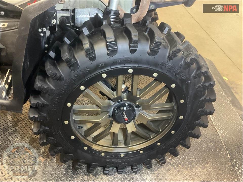2022 Can-Am RENEGADE X MR 650 — фото 16