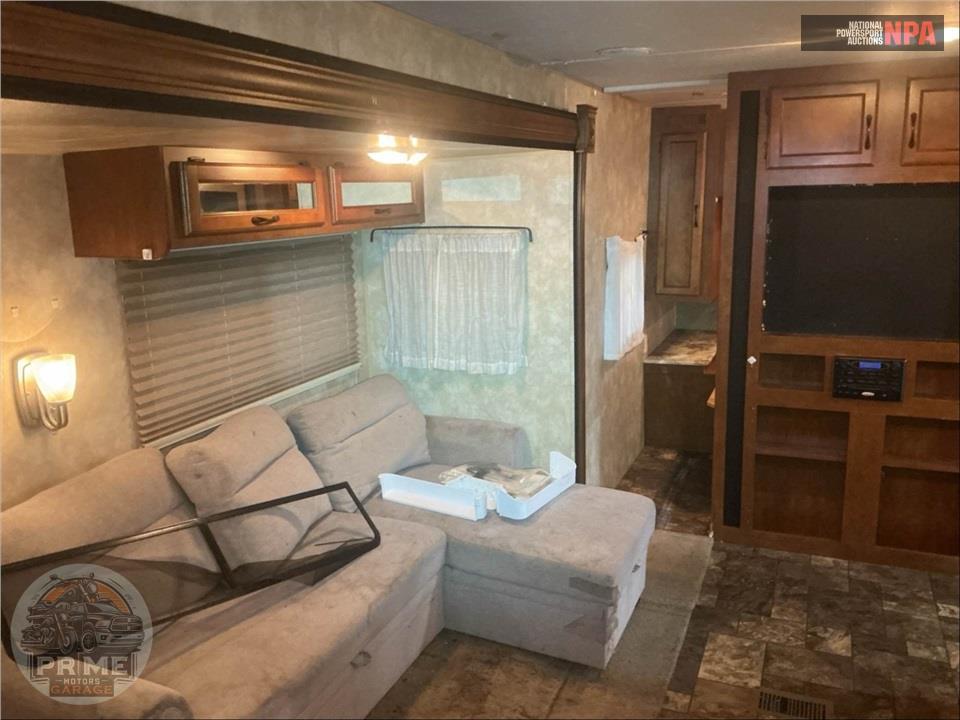 2014 Coachmen By Forest River M-30BHS - CATALINA SERIES — фото 9