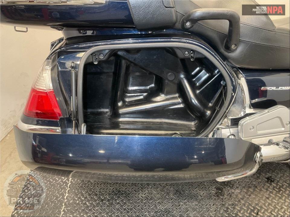 2009 Honda GL1800HPNAM9 GLDWNG ABS** — фото 24
