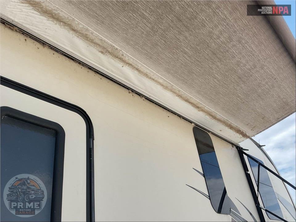 2019 Rockwood By Forest River M-8299BS - SIGNATURE FIFTH WHEEL SERIES — фото 36