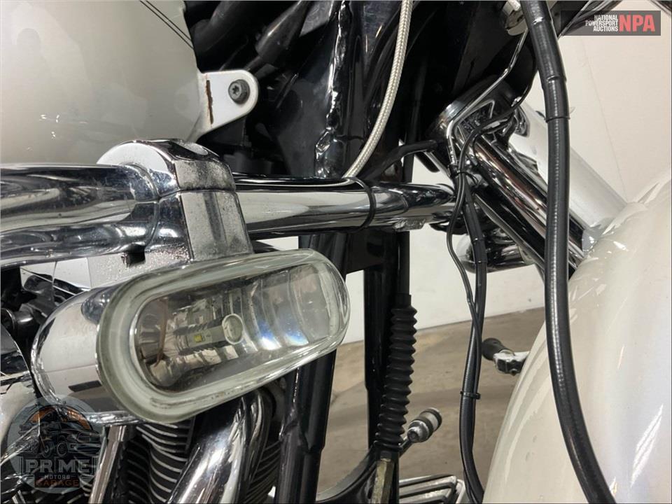 2004 Harley-Davidson FLHTCUI ULTRA CLASSIC ELECTRA GLIDE — фото 11