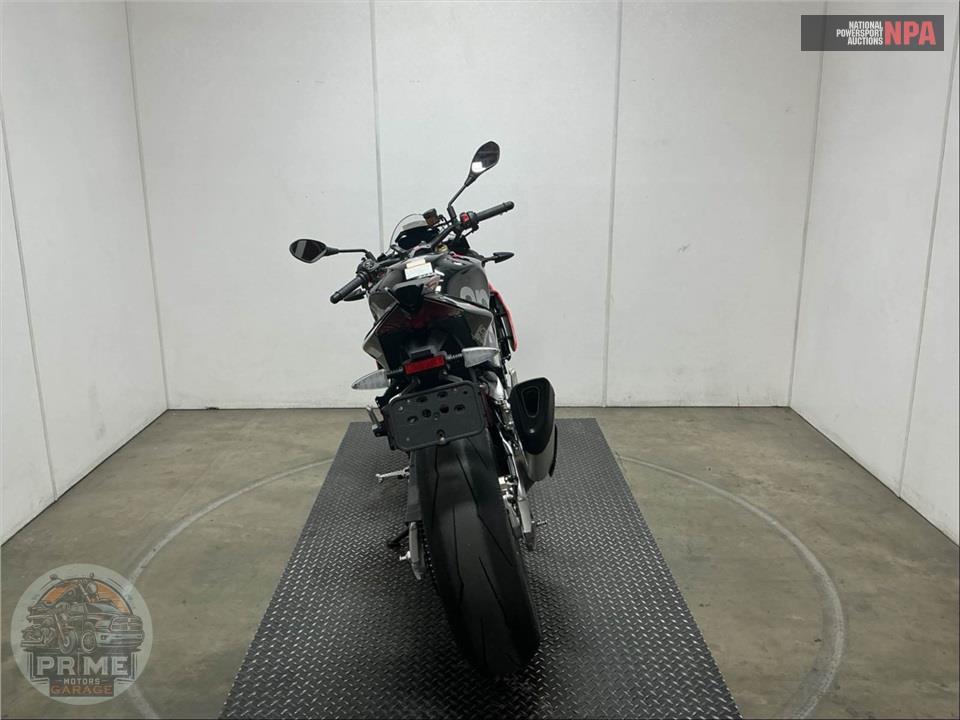 2024 Aprilia TUONO V4 FACTORY 1100 — фото 4