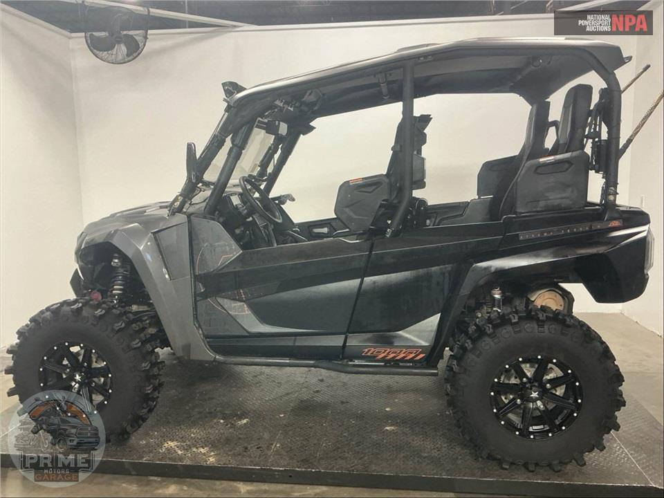 2022 Yamaha WOLVERINE RMAX4 1000 XT-R — фото 3