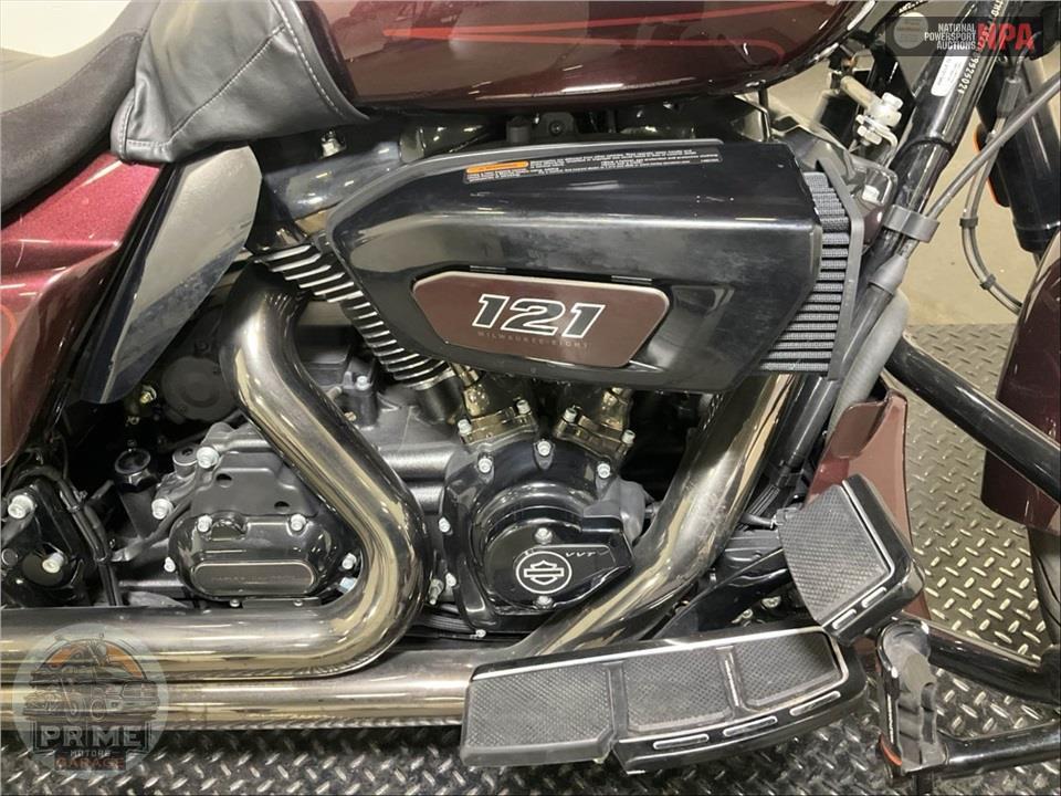 2024 Harley-Davidson FLHXSE CVO STREET GLIDE — фото 6