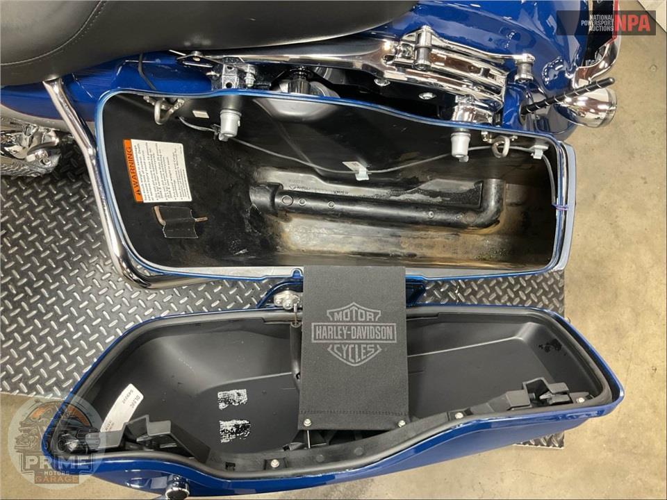 2023 Harley-Davidson FLTRXS ROAD GLIDE SPECIAL — фото 17