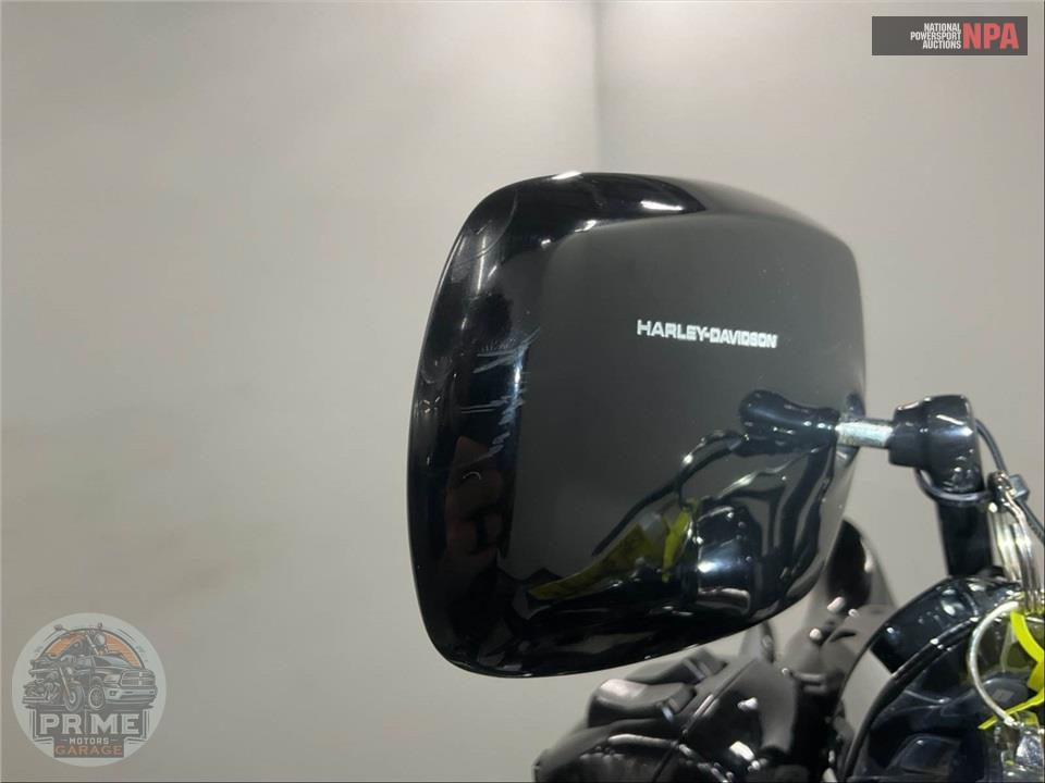 2023 Harley-Davidson FLTRXSE CVO ROAD GLIDE — фото 25