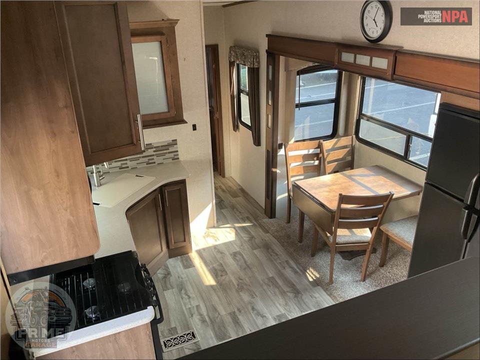 2018 Keystone Rv M-367 FLS - COUGAR FIFTH WHEEL SERIES — фото 6