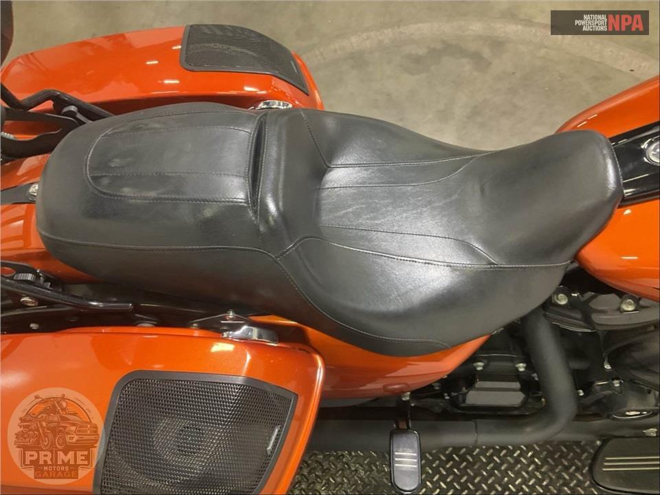 2019 Harley-Davidson FLHXS STREET GLIDE SPECIAL — фото 42