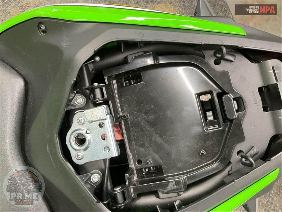 2025 Kawasaki EX500HSFAL NINJA 500 KRT — фото 14