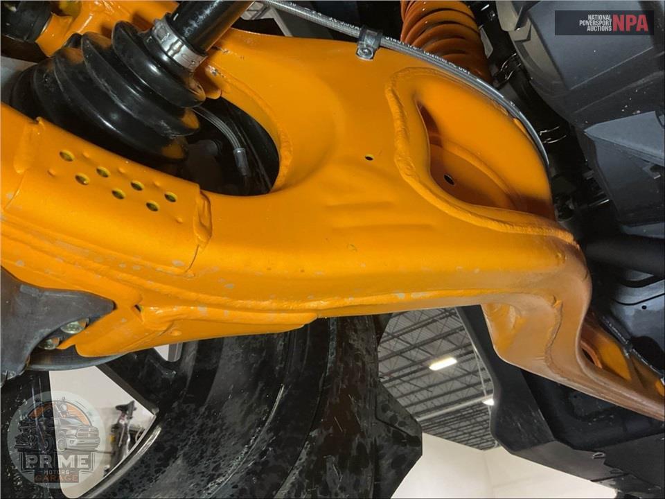 2025 Can-Am MAVERICK X3 DS TURBO — фото 18