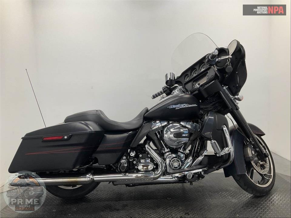 2016 Harley-Davidson FLHXS STREET GLIDE SPECIAL — фото 1