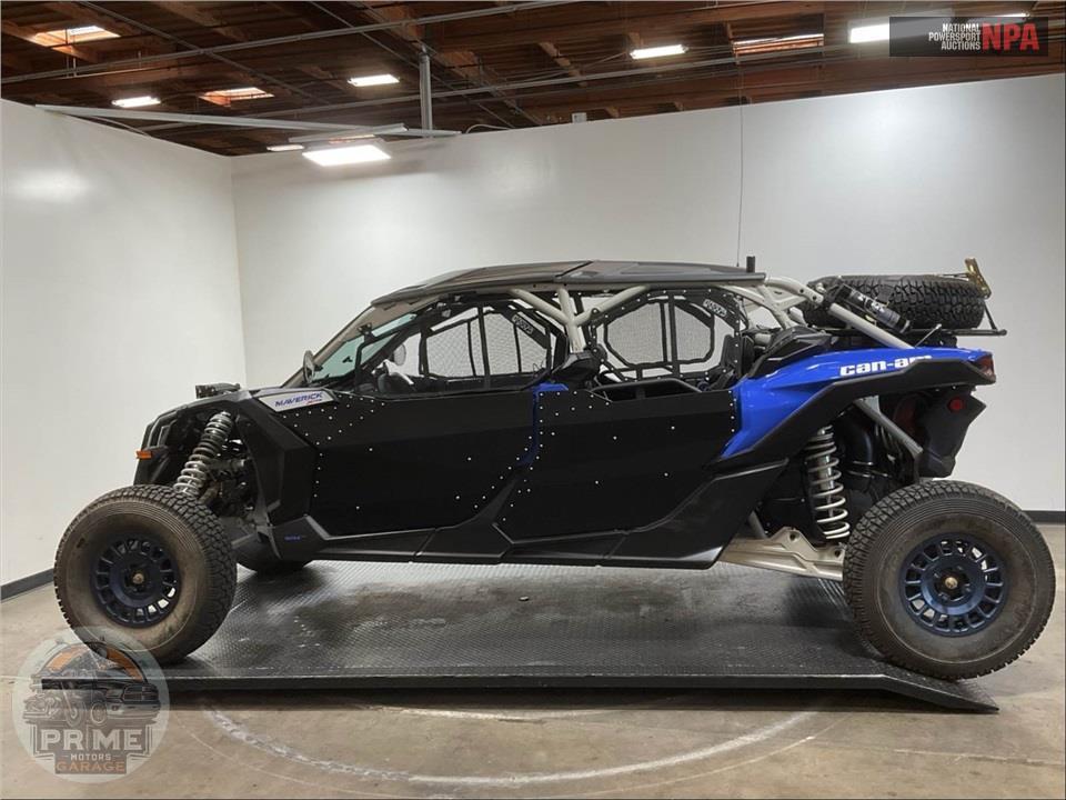 2023 Can-Am MAVERICK X3 MAX X RS TURBO RR 72 (BLUE/TAN/RED) — фото 3