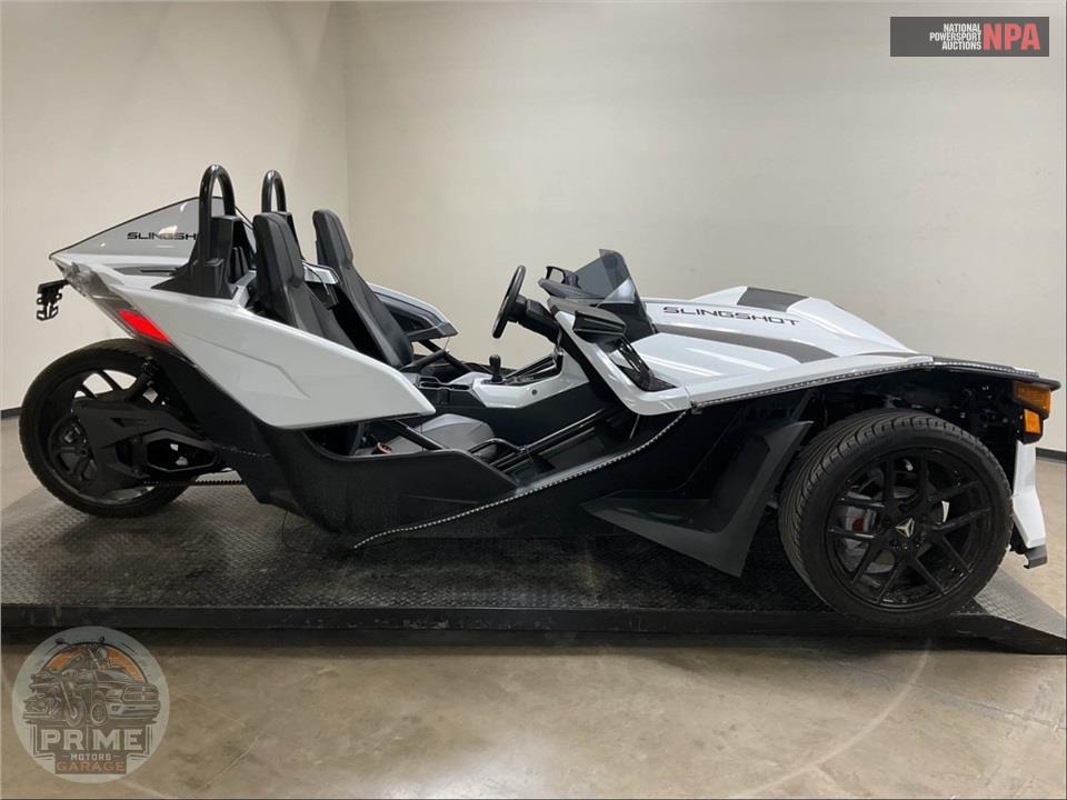 2021 Polaris SLINGSHOT S — фото 1