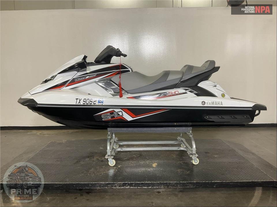 2014 Yamaha WAVE RUNNER FX SHO — фото 3