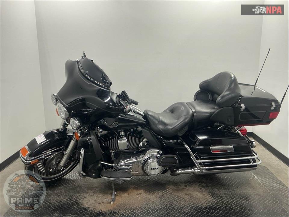 2012 Harley-Davidson FLHTCU UL CLSC EL GLIDE — фото 3