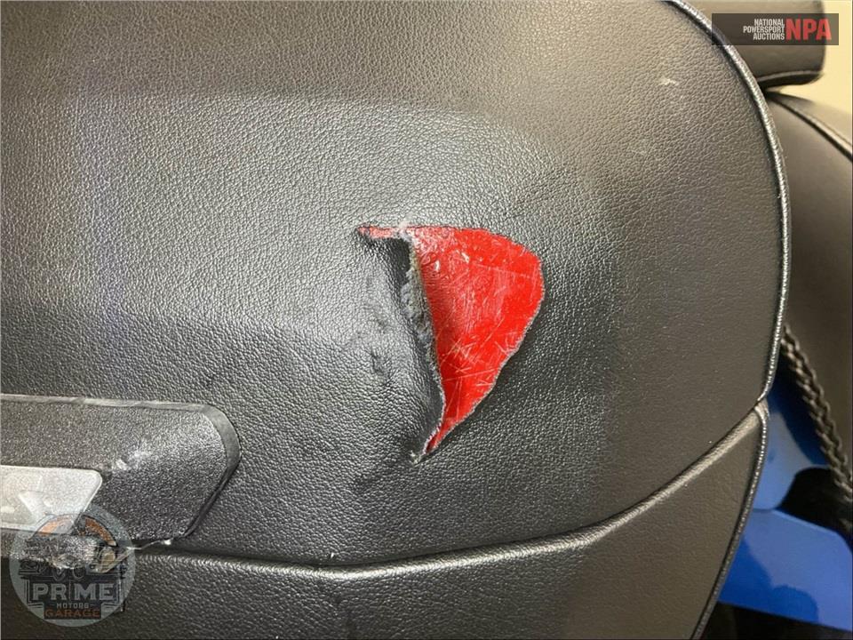 2012 Yamaha XVS95CTBL/C V-STAR TR BLU — фото 25