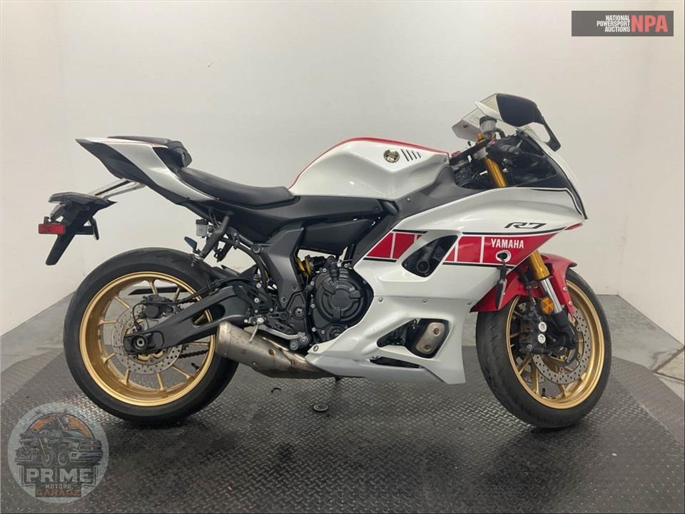 2022 Yamaha YZF-R7 WORLD GP 60TH ANNIVERSARY EDITION — фото 1