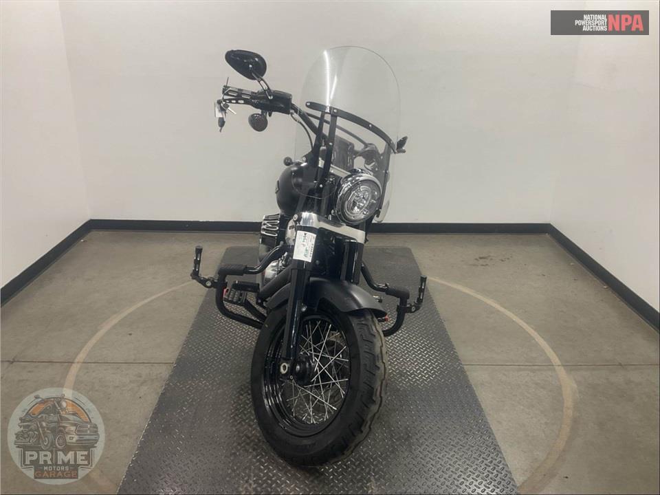 2019 Harley-Davidson FLSL SOFTAIL SLIM — фото 2