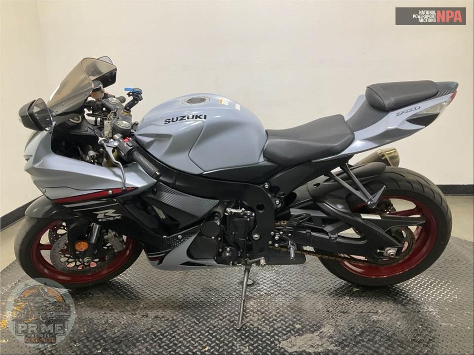 2023 Suzuki GSX-R750M3 — фото 3