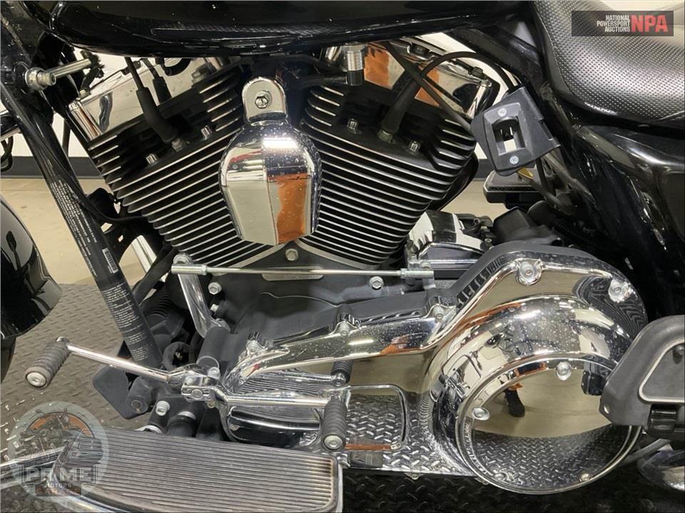 2015 Harley-Davidson FLRT FREE WHEELER — фото 8