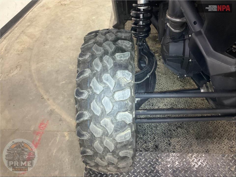 2023 Can-Am MAVERICK X3 MAX DS TURBO 64 (TAN/BLACK) — фото 19