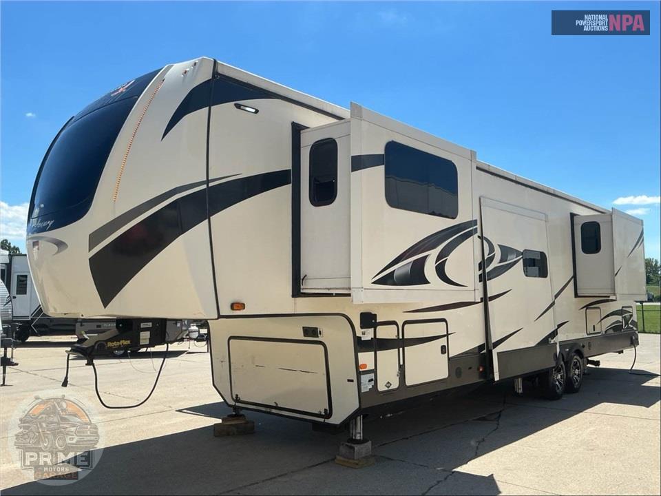2020 Cardinal By Forest River M-370FLX - LUXURY FIFTH WHEEL SERIES — фото 2