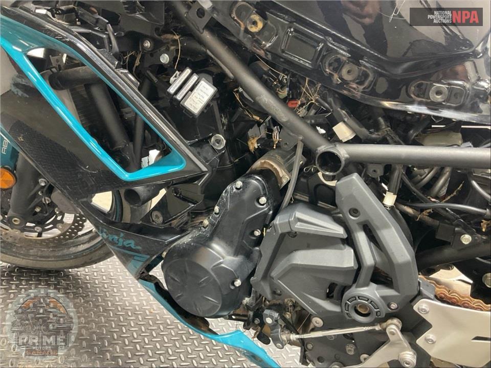 2021 Kawasaki EX650MMFAL NINJA 650 (ABS) — фото 17