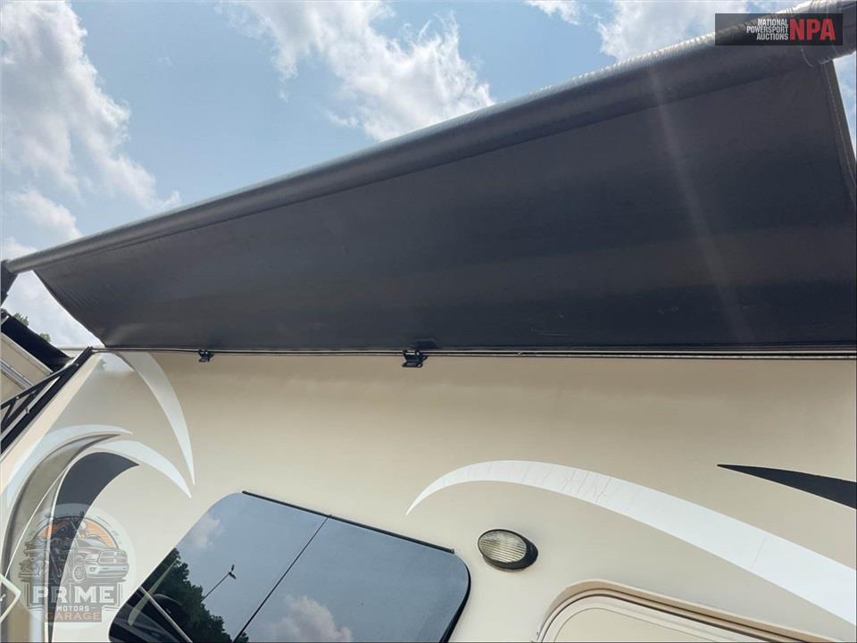 2016 Thor Motor Coach M-31L E450-V10 - CHATEAU SERIES — фото 65