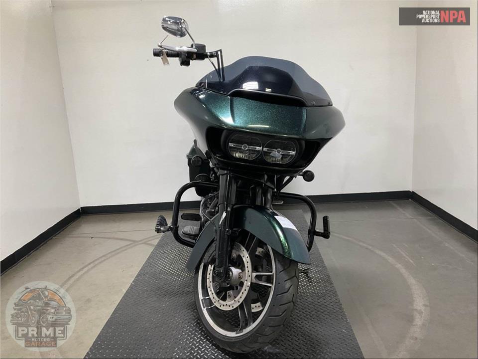 2018 Harley-Davidson FLTRX ROAD GLIDE — фото 2