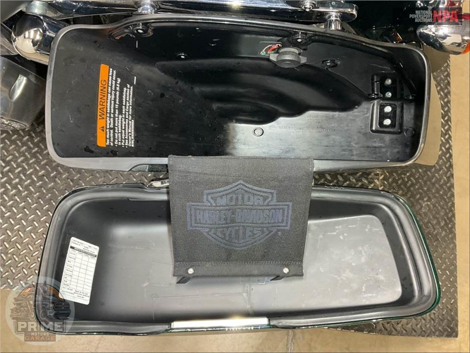 2016 Harley-Davidson FLD-103 DYNA SWITCHBACK — фото 18