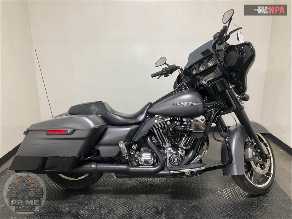 2016 Harley-Davidson FLHXS STREET GLIDE SPECIAL — фото 1
