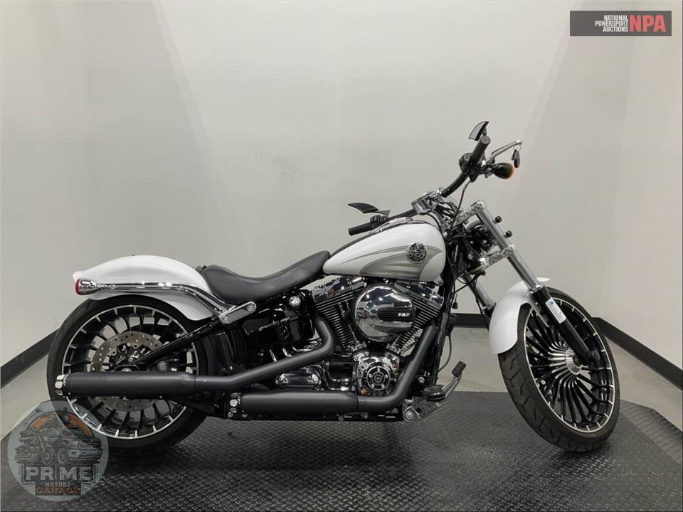 2017 Harley-Davidson FXSB BREAKOUT — фото 1