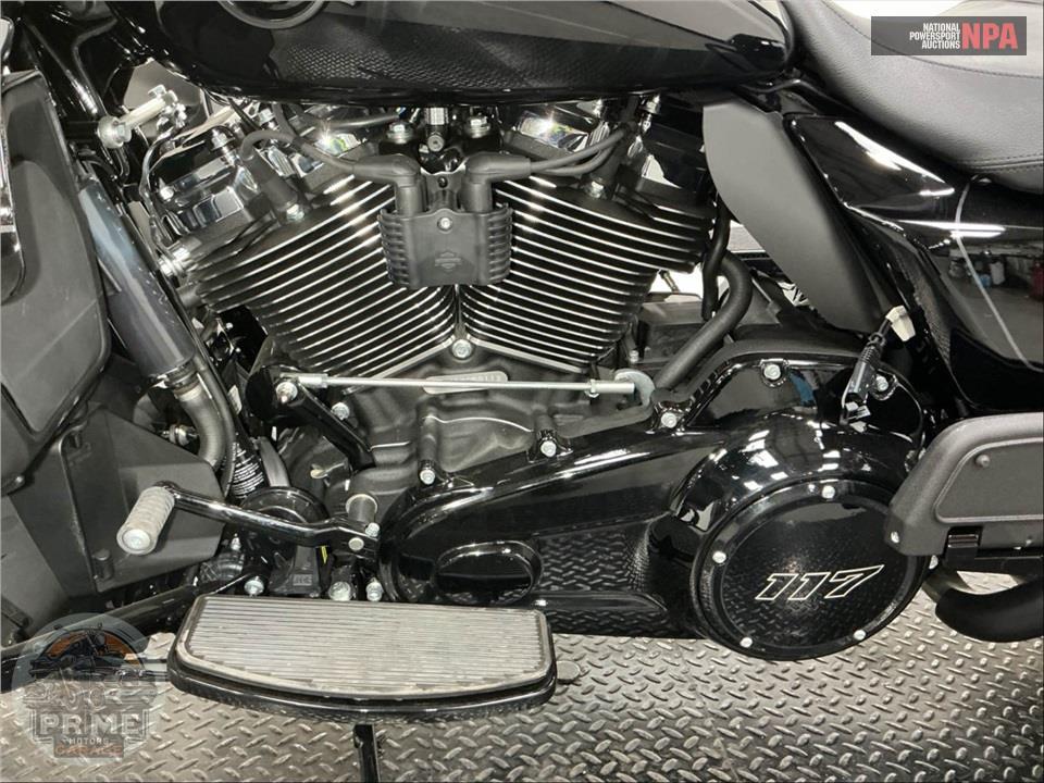 2025 Harley-Davidson FLHXU STEET GLIDE ULTRA — фото 7