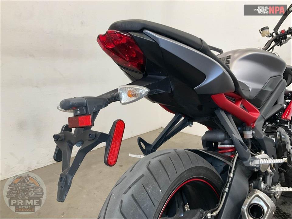2014 Triumph STREET TRIPLE R (ABS) — фото 12