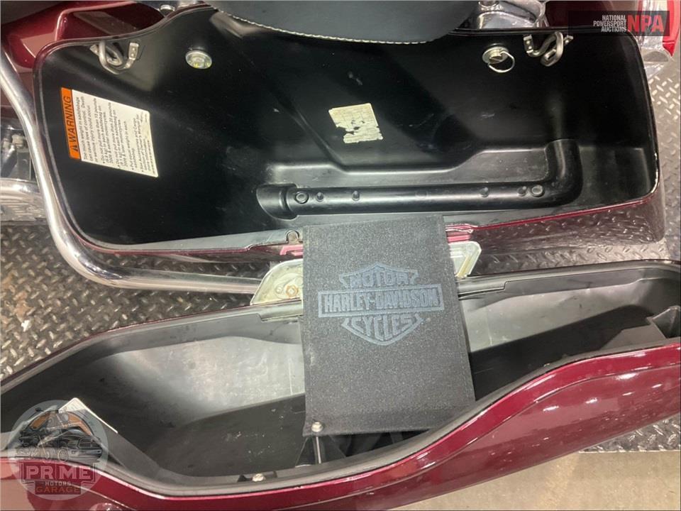 2015 Harley-Davidson FLHTK ELECTRA GLIDE ULTRA LIMITED — фото 27
