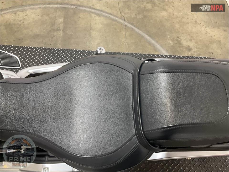 2019 Harley-Davidson FLFB FAT BOY — фото 13