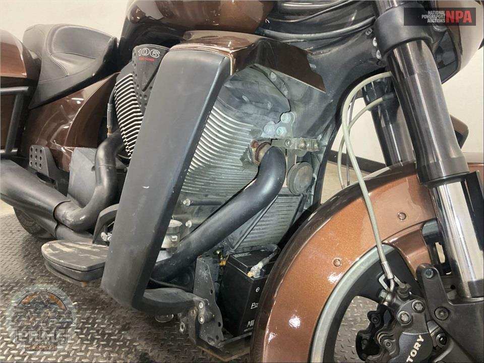 2016 Victory Motorcycles CROSS COUNTRY — фото 14