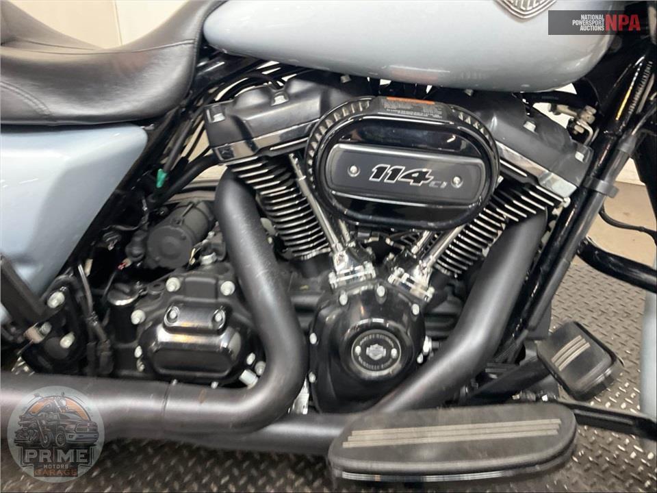 2023 Harley-Davidson FLTRXS ROAD GLIDE SPECIAL — фото 6