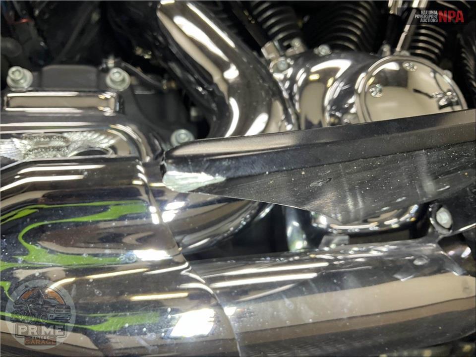 2014 Harley-Davidson FLHXS STREET GLIDE — фото 30