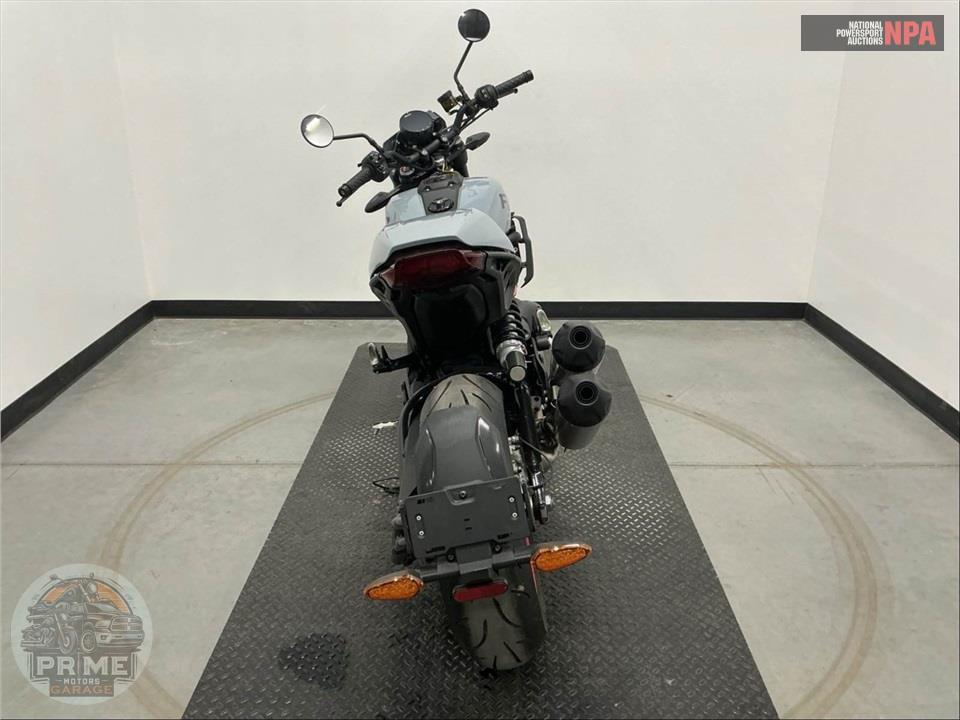 2024 Indian Motorcycle FTR S (GRAY/RED) — фото 4