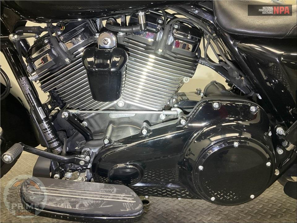 2017 Harley-Davidson FLHRXS ROAD KING SPECIAL — фото 7