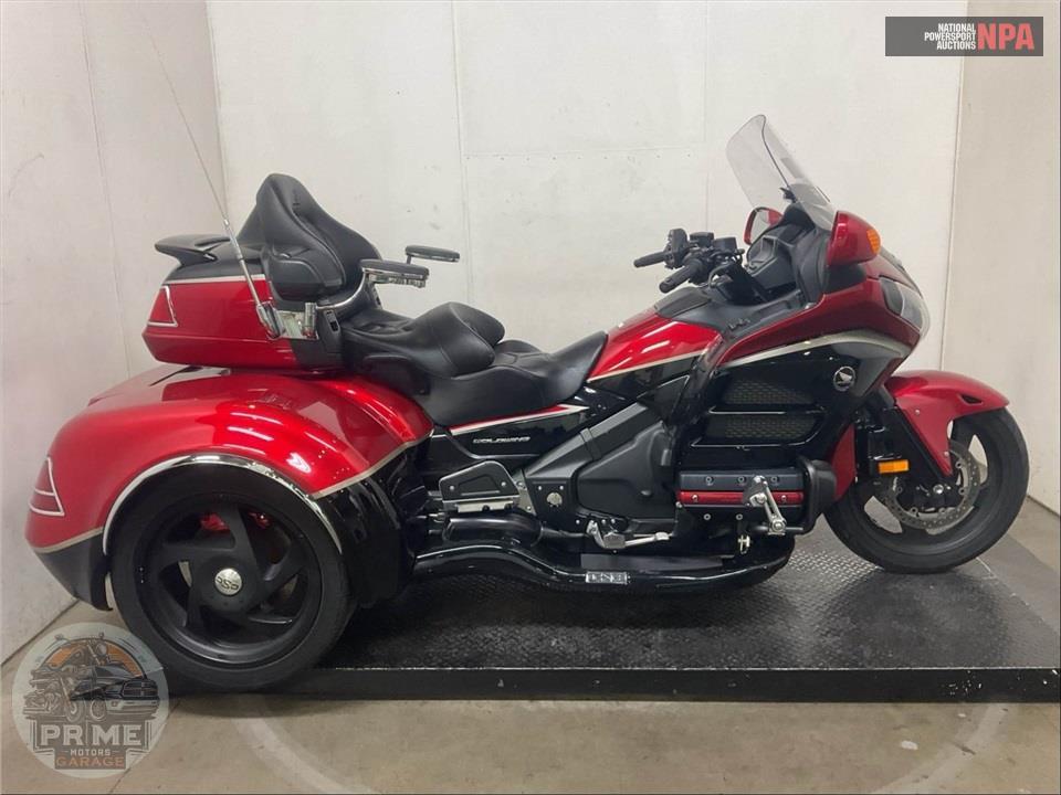 2015 Honda GL18HPMF GOLDWING — фото 1