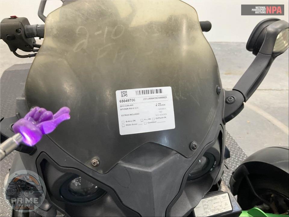 2012 Can-Am SPYDER RS-S SE5 — фото 18