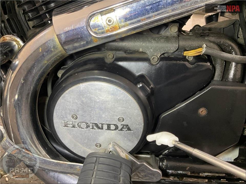 1983 Honda VT750C — фото 10