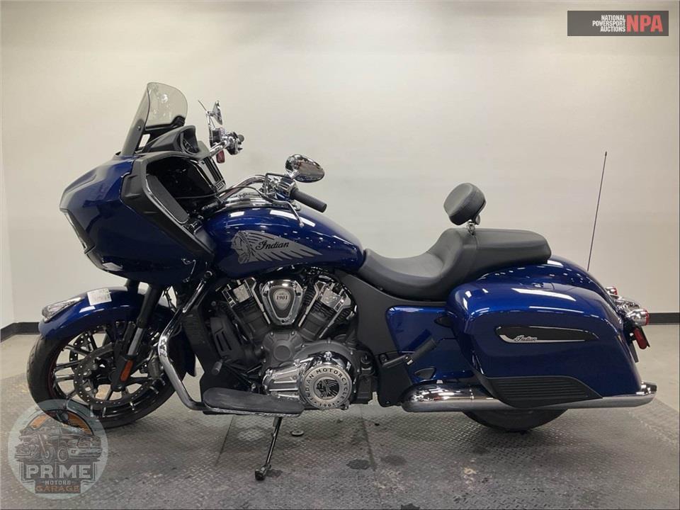 2021 Indian Motorcycle CHALLENGER LIMITED — фото 3