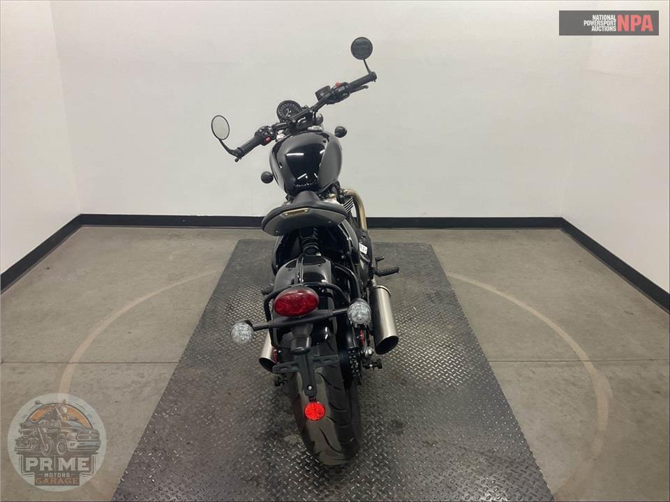 2023 Triumph BONNEVILLE BOBBER — фото 4