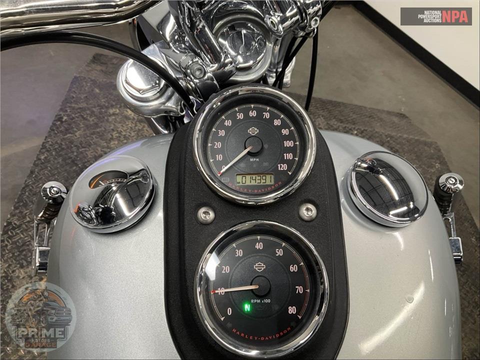 2015 Harley-Davidson FXDL DYNA LOW RIDER — фото 5