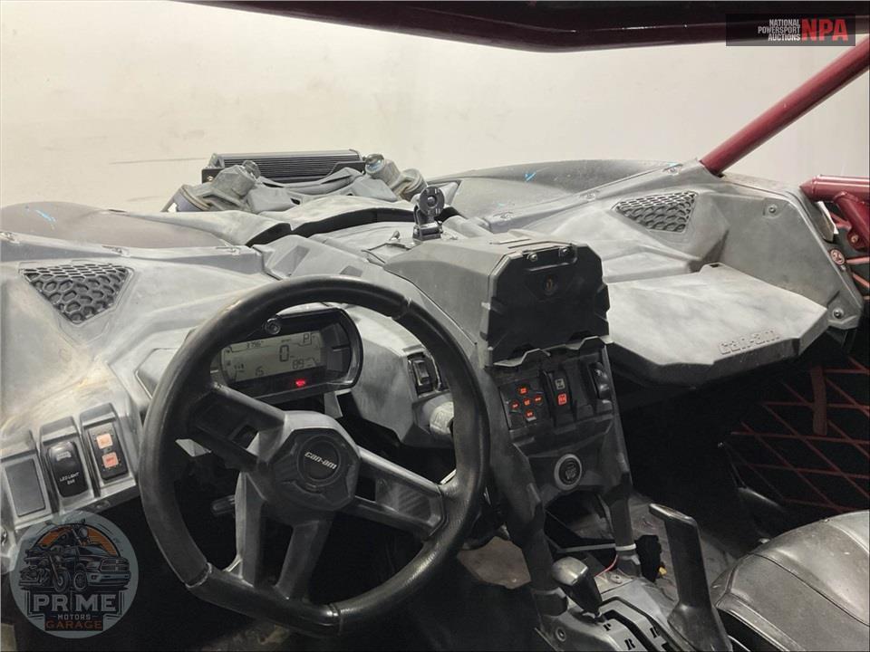2021 Can-Am MAVERICK X3 RS TURBO R (DESERT TAN & CARBON BLACK) — фото 38