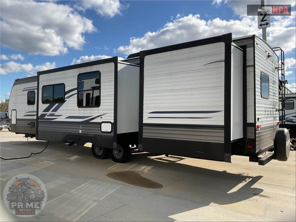 2022 Palomino By Forest River M-32BHQS - PUMA SERIES — фото 3
